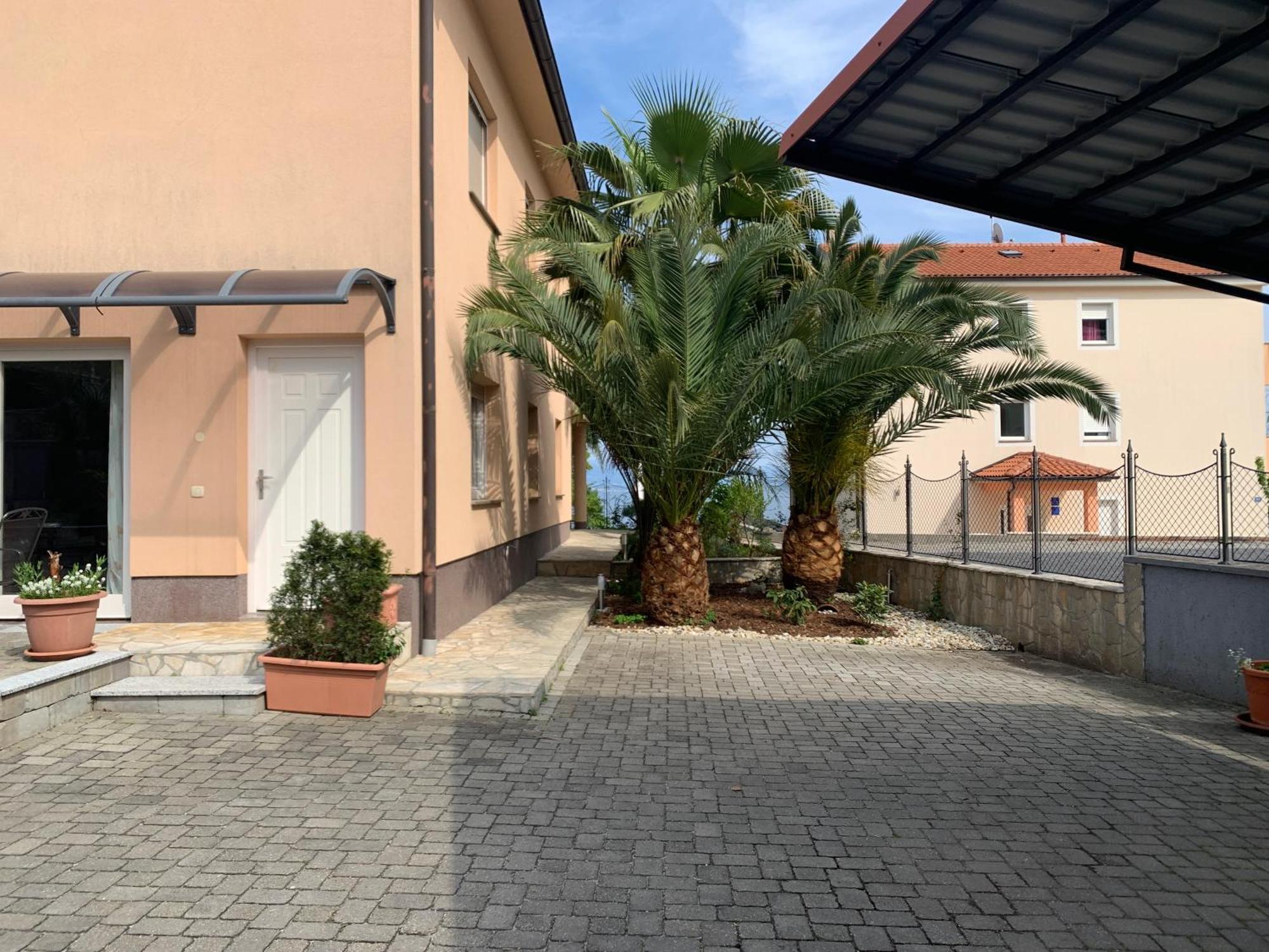 Grand Pool Apartment Ika-Opatija Zewnętrze zdjęcie